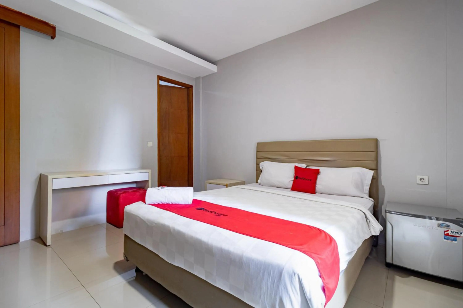 Foto - RedDoorz Plus near Cilandak Town Square 2