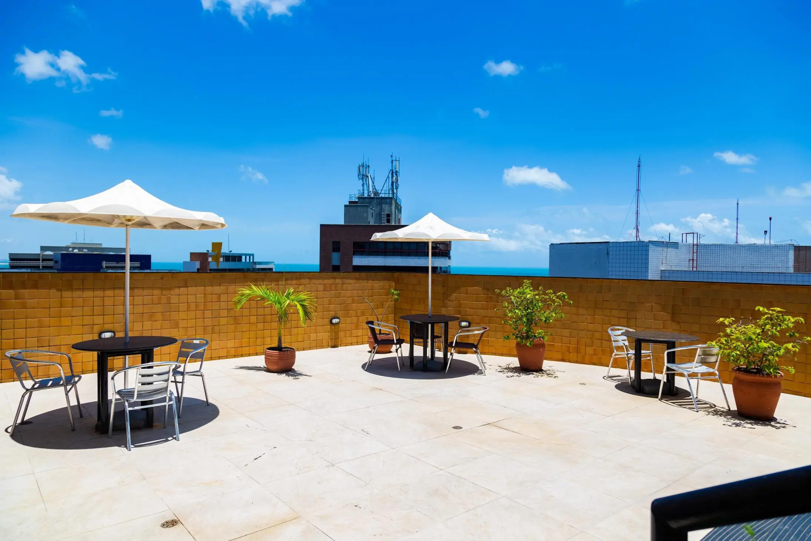 Foto - Plaza Praia Suítes