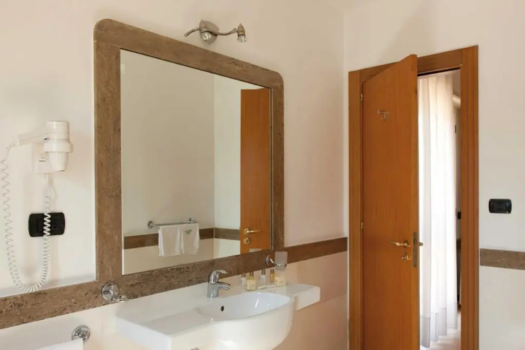 Photo - American Hotel