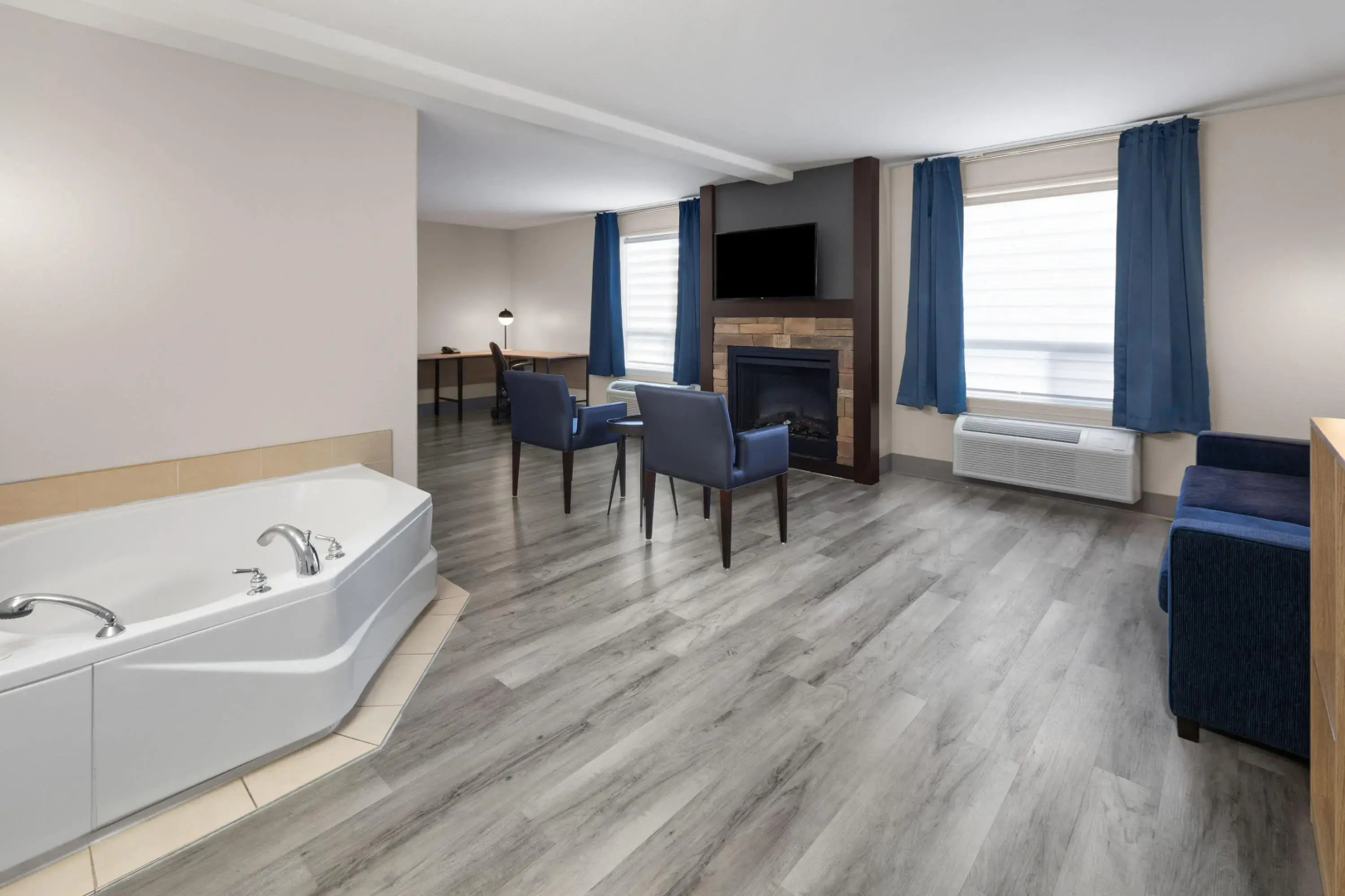 Photo - Super 8 by Wyndham Quebec City