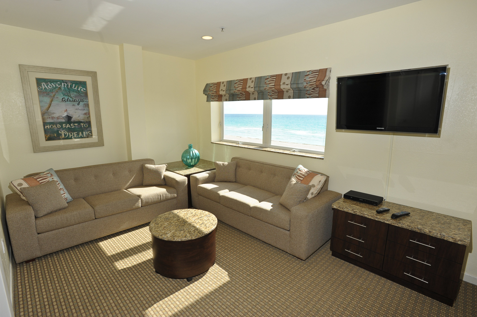 Photo - Crystal Beach Suites Miami Oceanfront Hotel