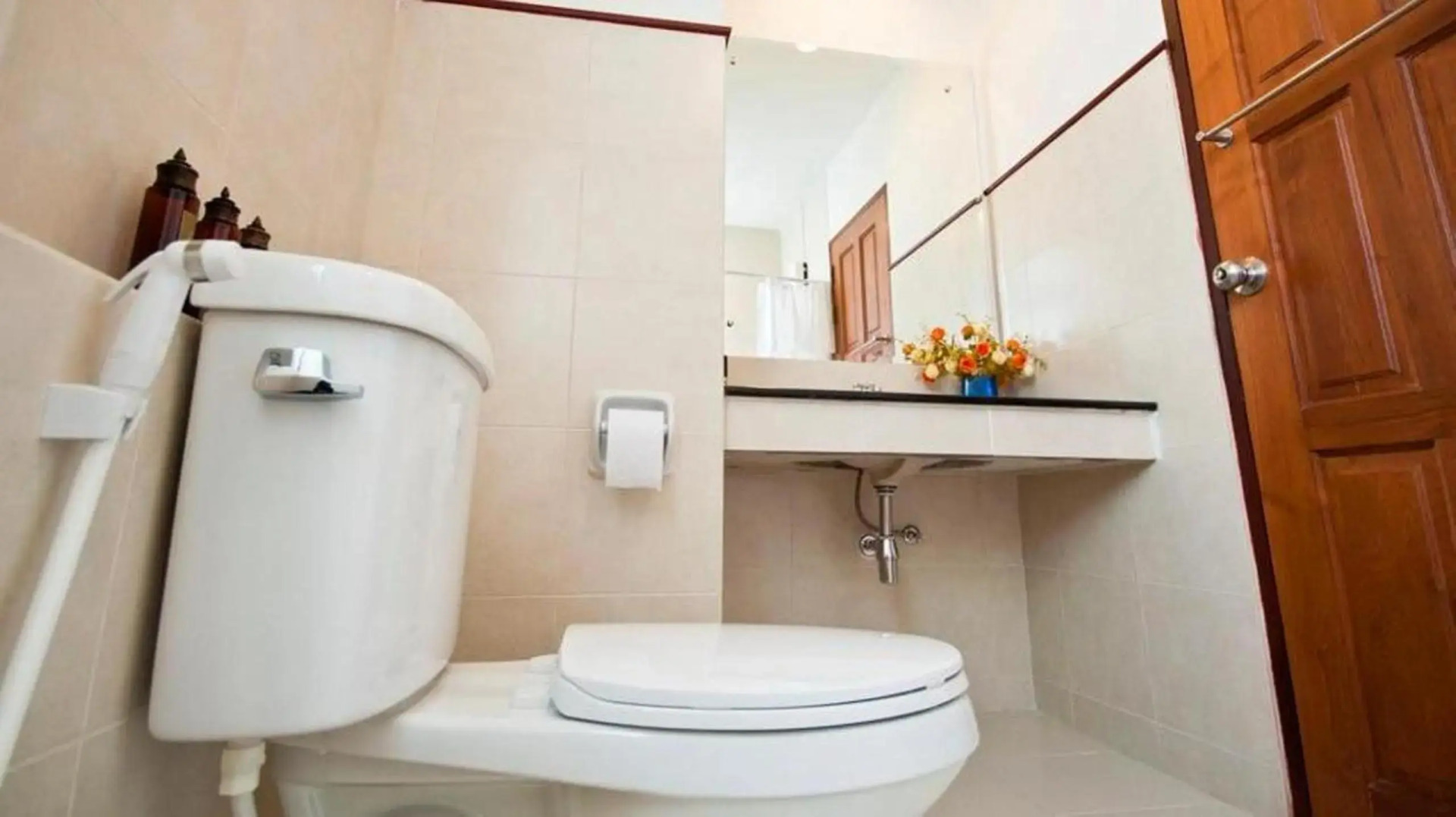 Photo - The Meet Green Apartment