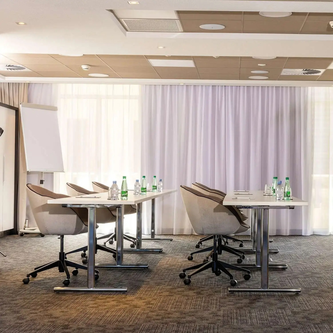 Photo - Hilton Garden Inn Tours Centre