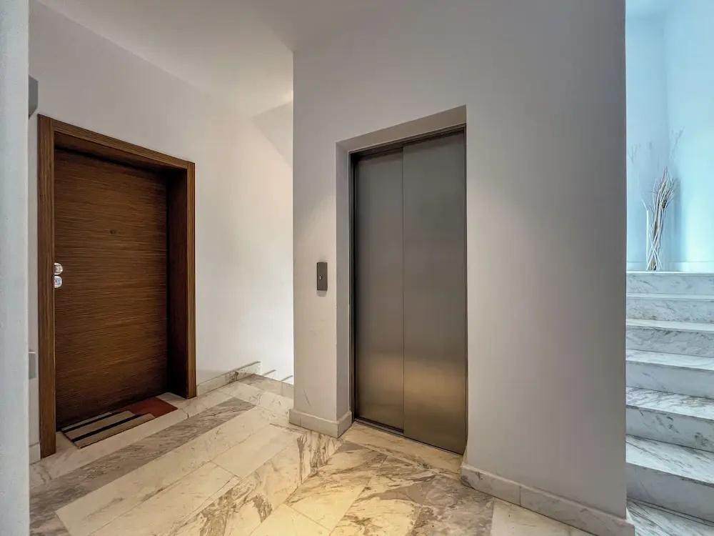 Photo - Uphome Suites