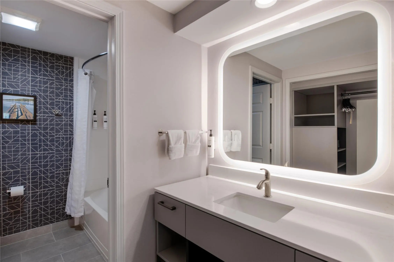 Photo - Homewood Suites by Hilton Syracuse/Liverpool