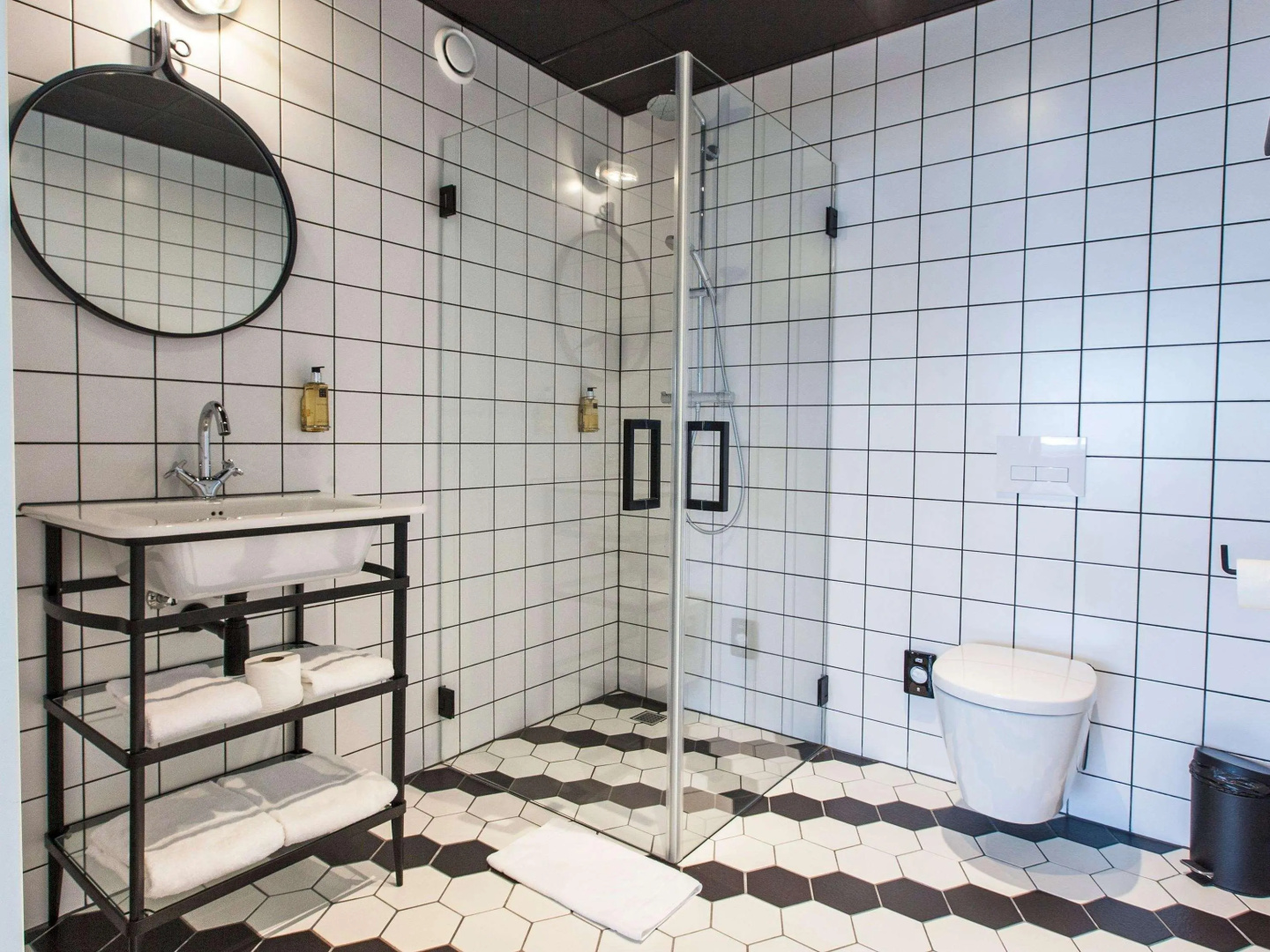 Photo - ibis Styles Amsterdam Airport