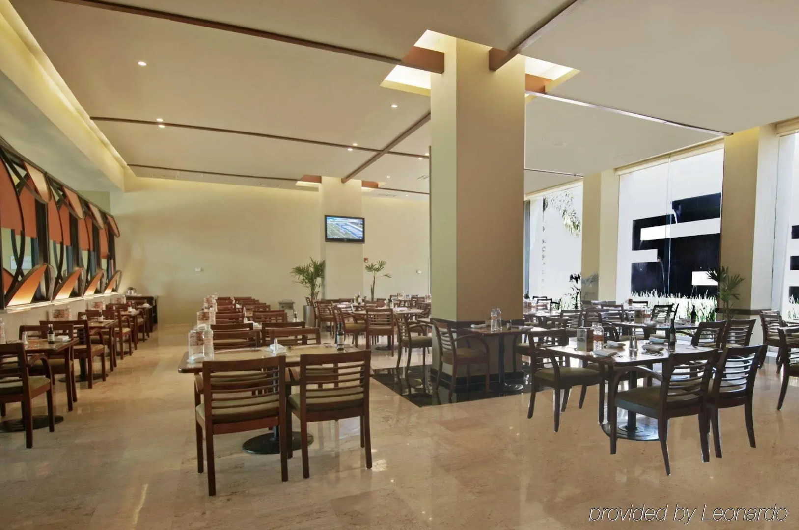 Photo - Fiesta Inn Cuautitlan