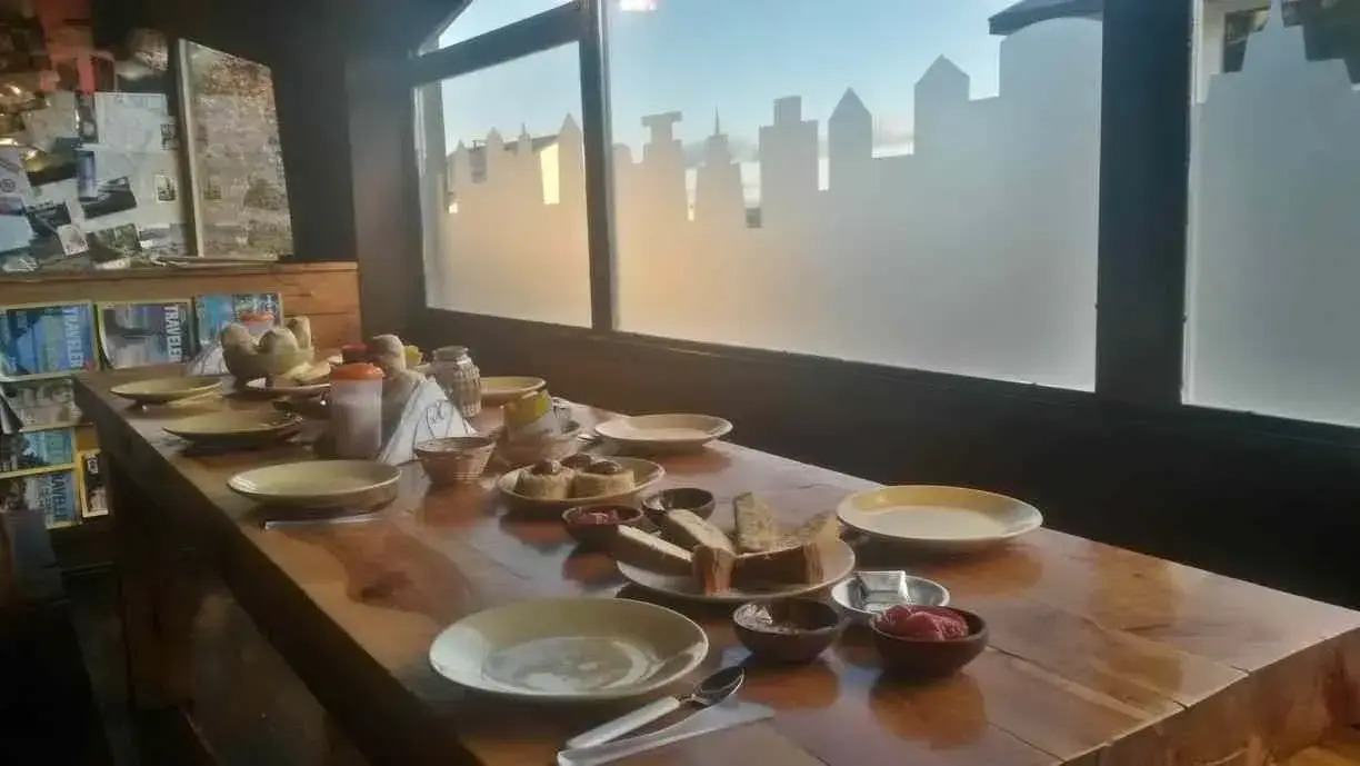 Foto - Moving Hostel Travel Bar