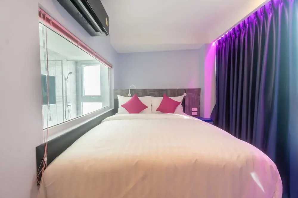 Foto - Spark Hotel - MRT Queen Sirikit - SHA Extra Plus Certified