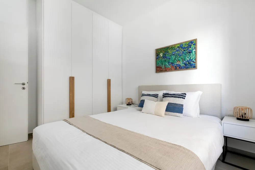 Anatoli - Athenian 2-BR Apartment in Athens