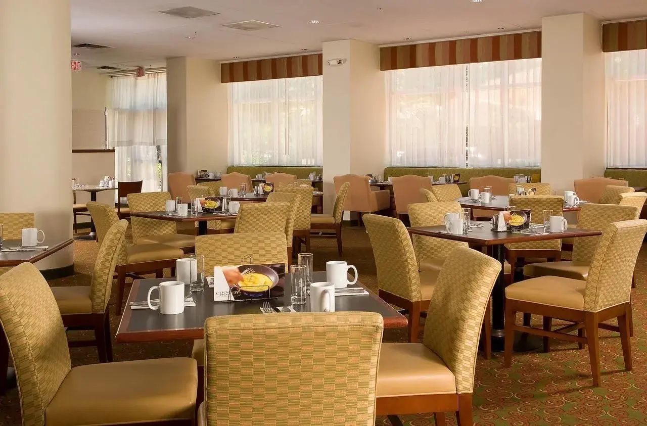 Photo - Courtyard Miami in Coral Gables by Marriott