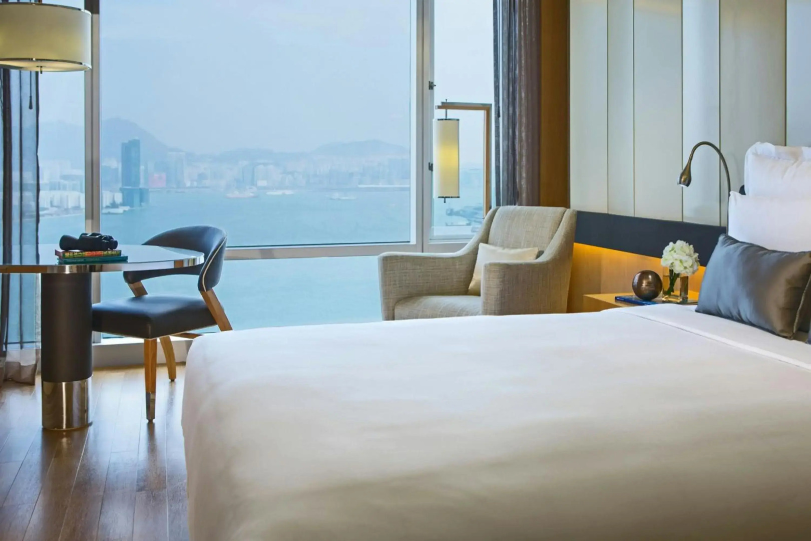 Foto - Renaissance Hong Kong Harbour View Hotel