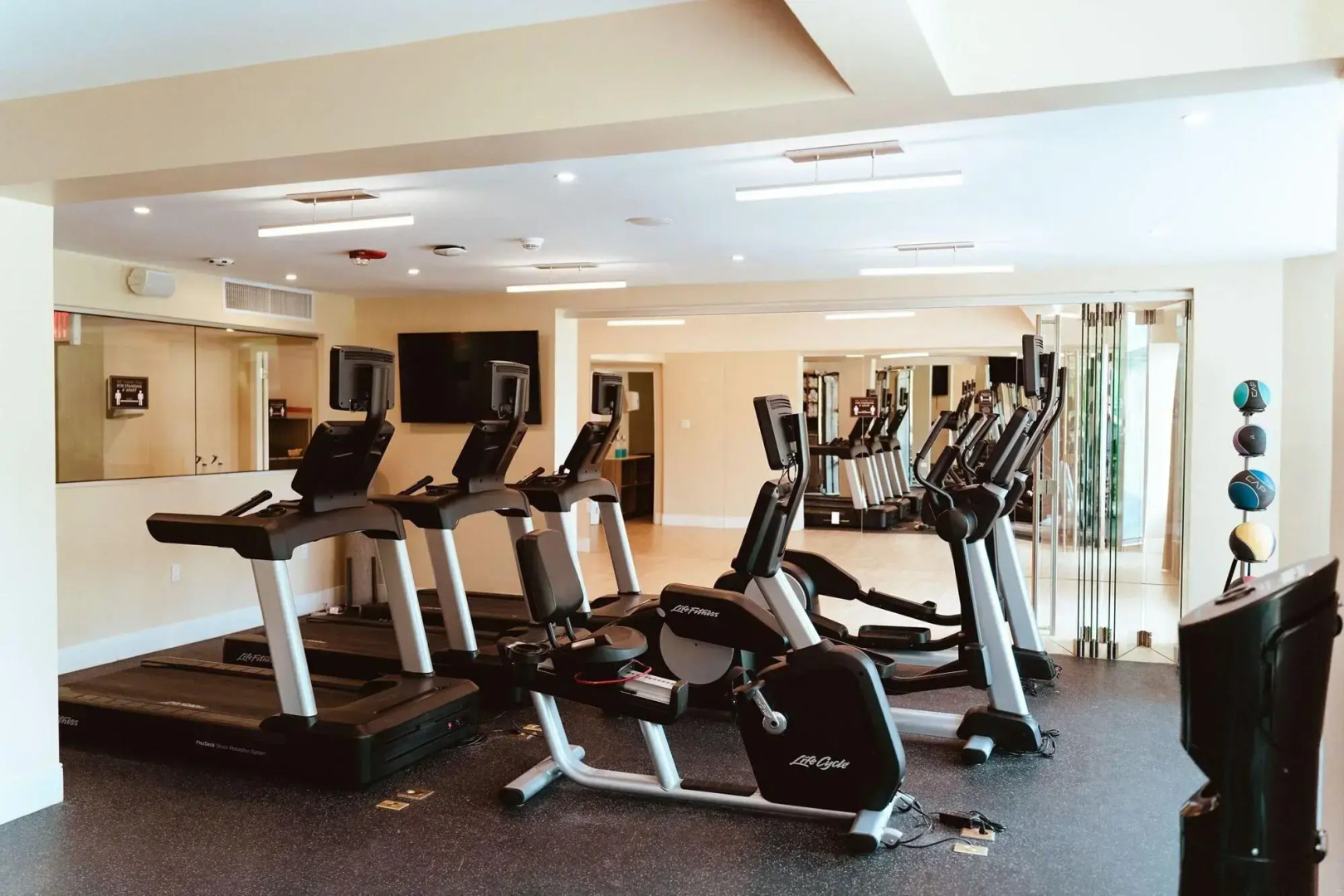 Foto - The Mill Resort and Suites