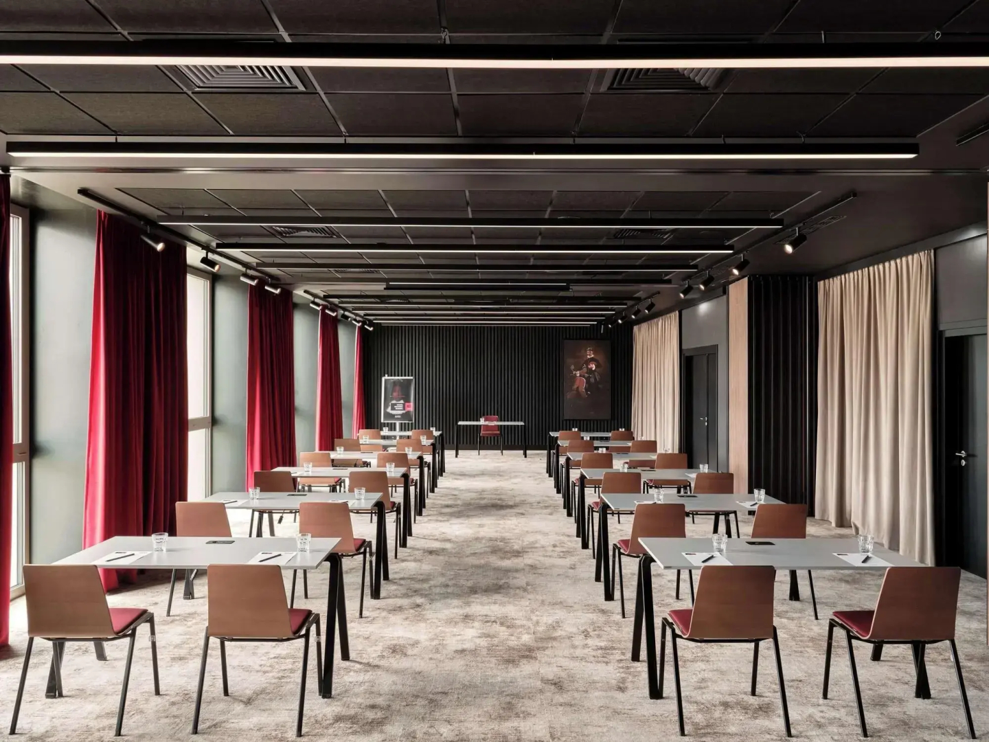 Photo - Radisson RED Hotel & Radisson RED Apartments, Kraków