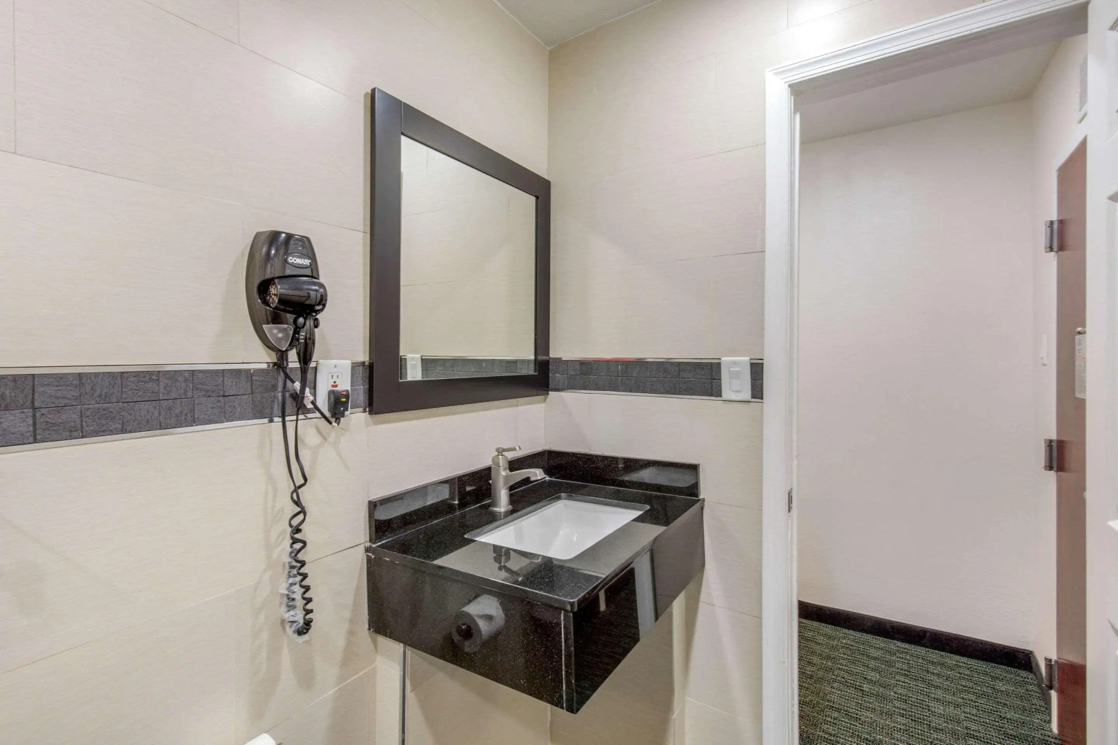 Photo - Quality Inn Philadelphia Center City