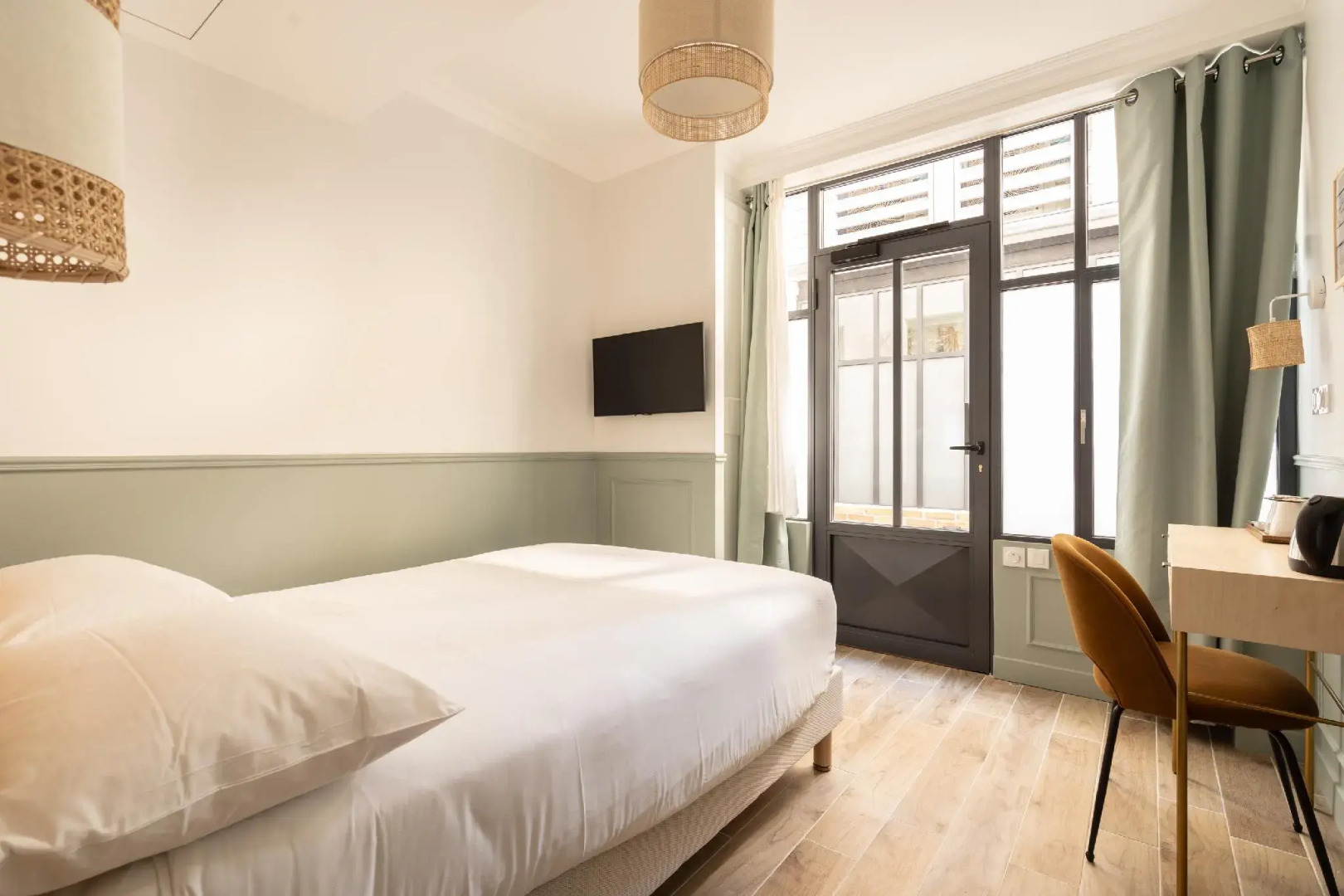 Photo - District Nation