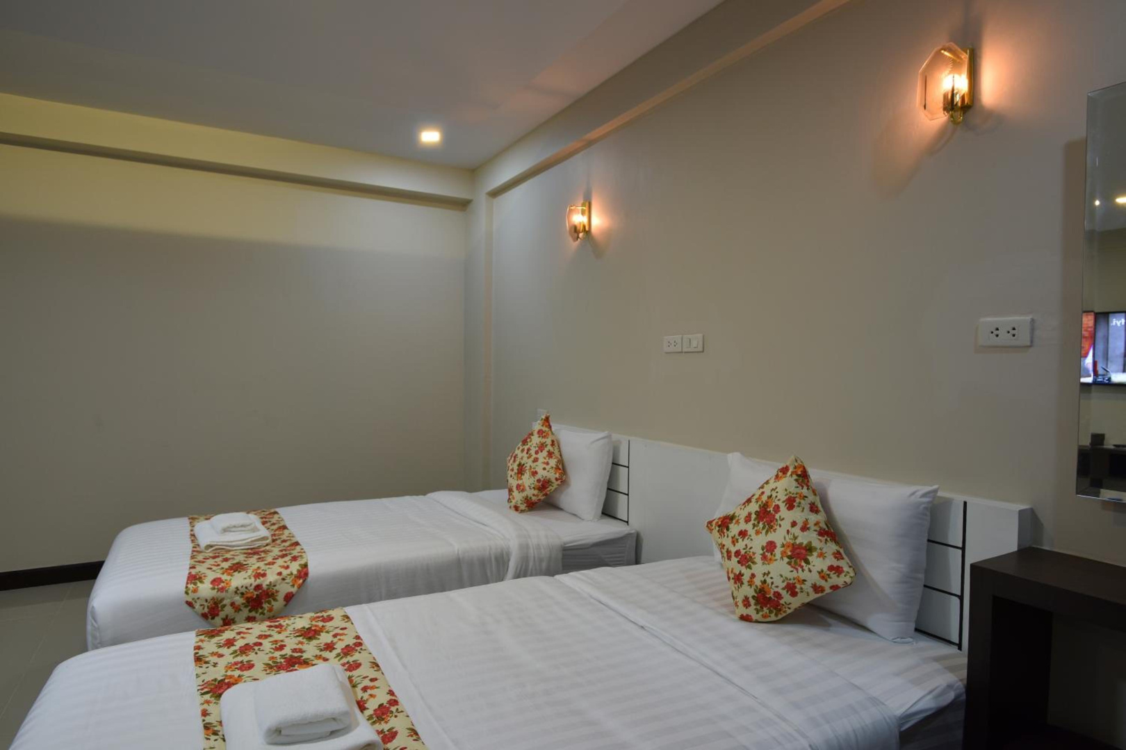 Photo - Gold Airport Suites