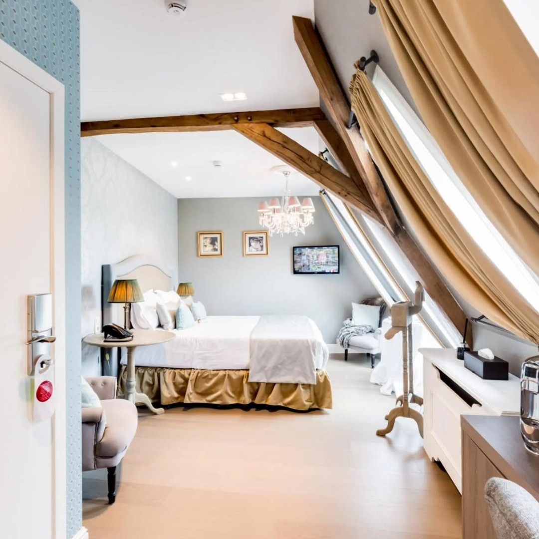 Photo - Hotel de Castillion