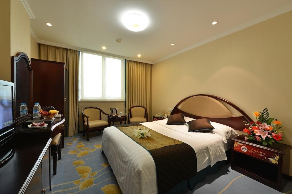 Mercure Chengdu Kuanzhai Alley West
