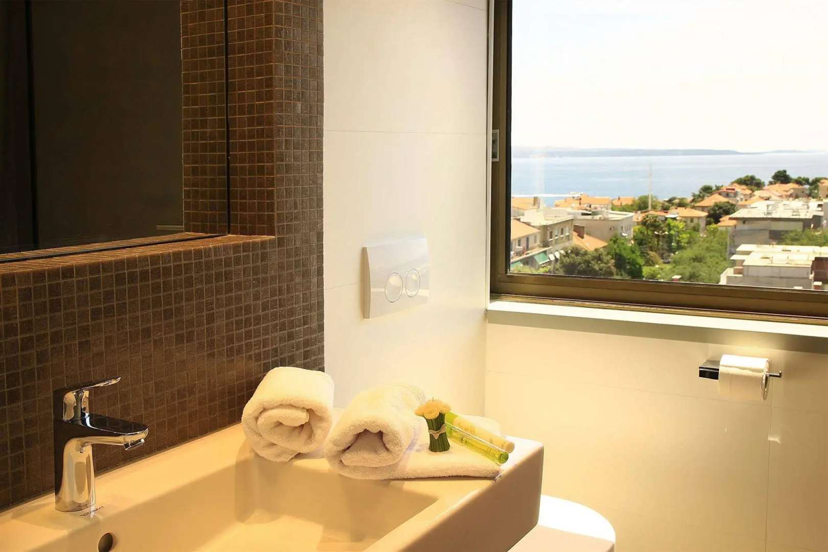 Photo - The View Luxury Rooms