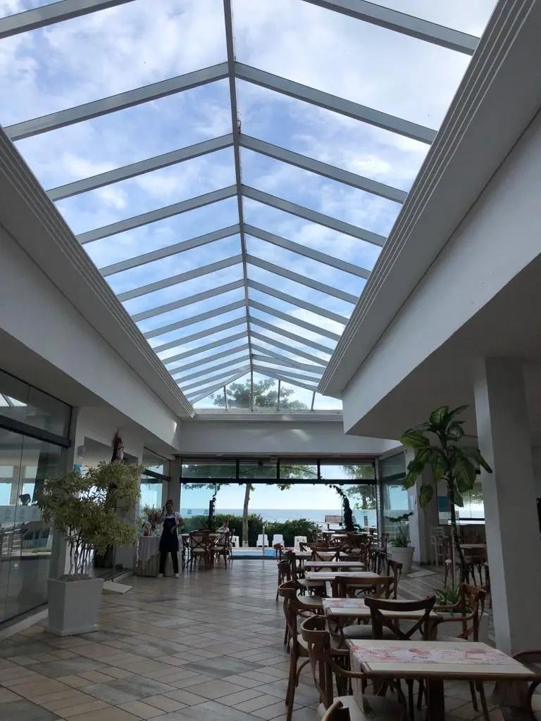 Foto - Ingleses Praia Hotel