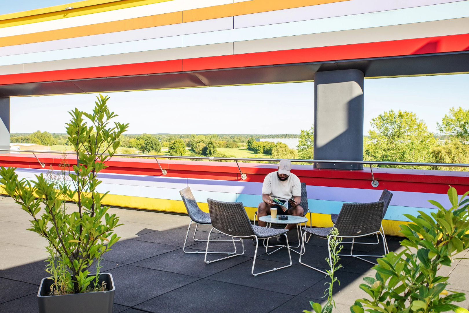 Photo - MEININGER Hotel Berlin Airport