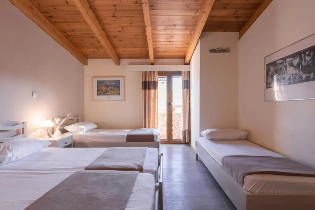 Photo - Yria Hotel