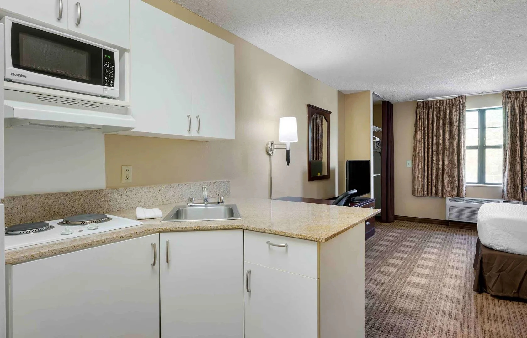 Photo - Extended Stay America Suites Santa Barbara Calle Real