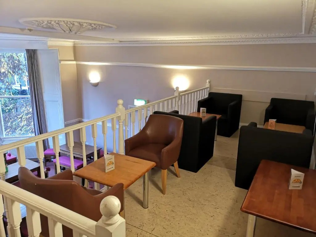 Photo - YHA London Earl's Court