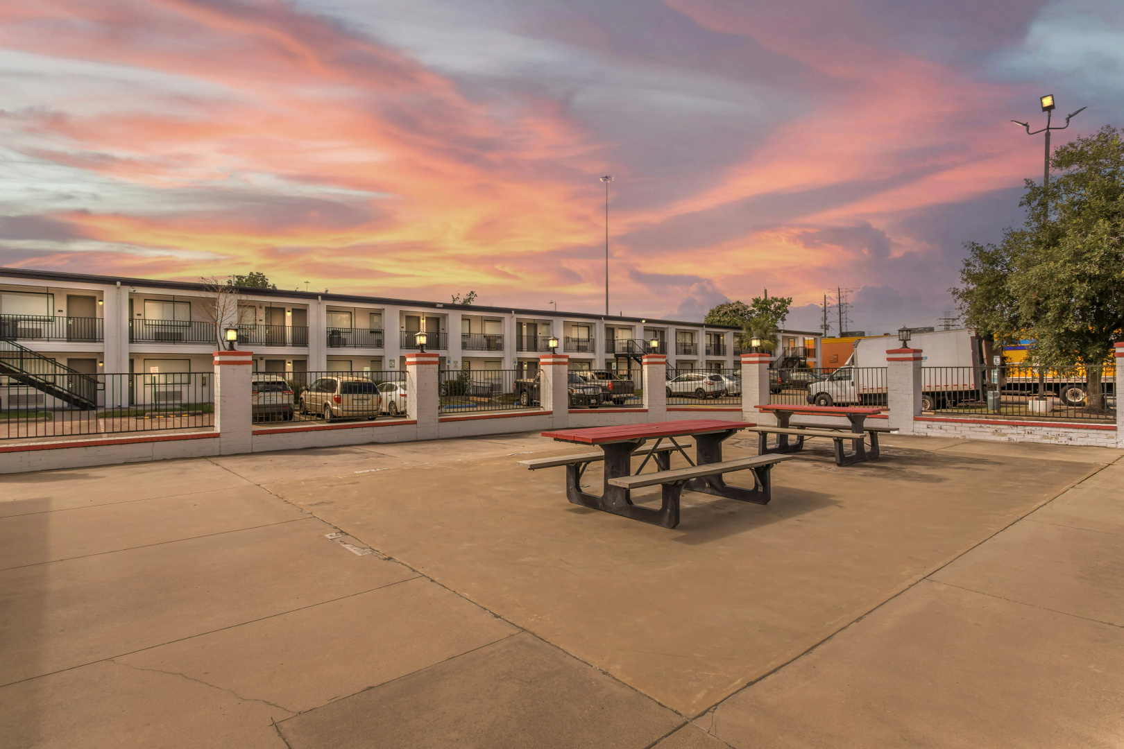 Photo - Red Roof Inn Houston – Jersey Village