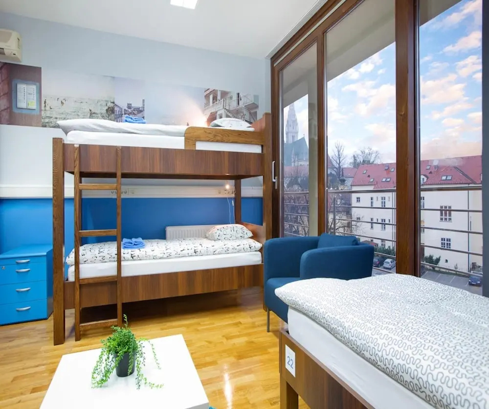 Photo - Hostel Bureau