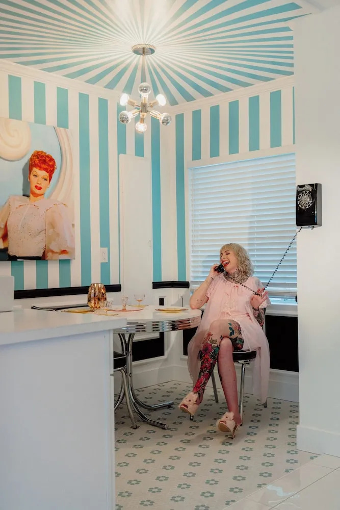 Photo - The Velvet Rope PS