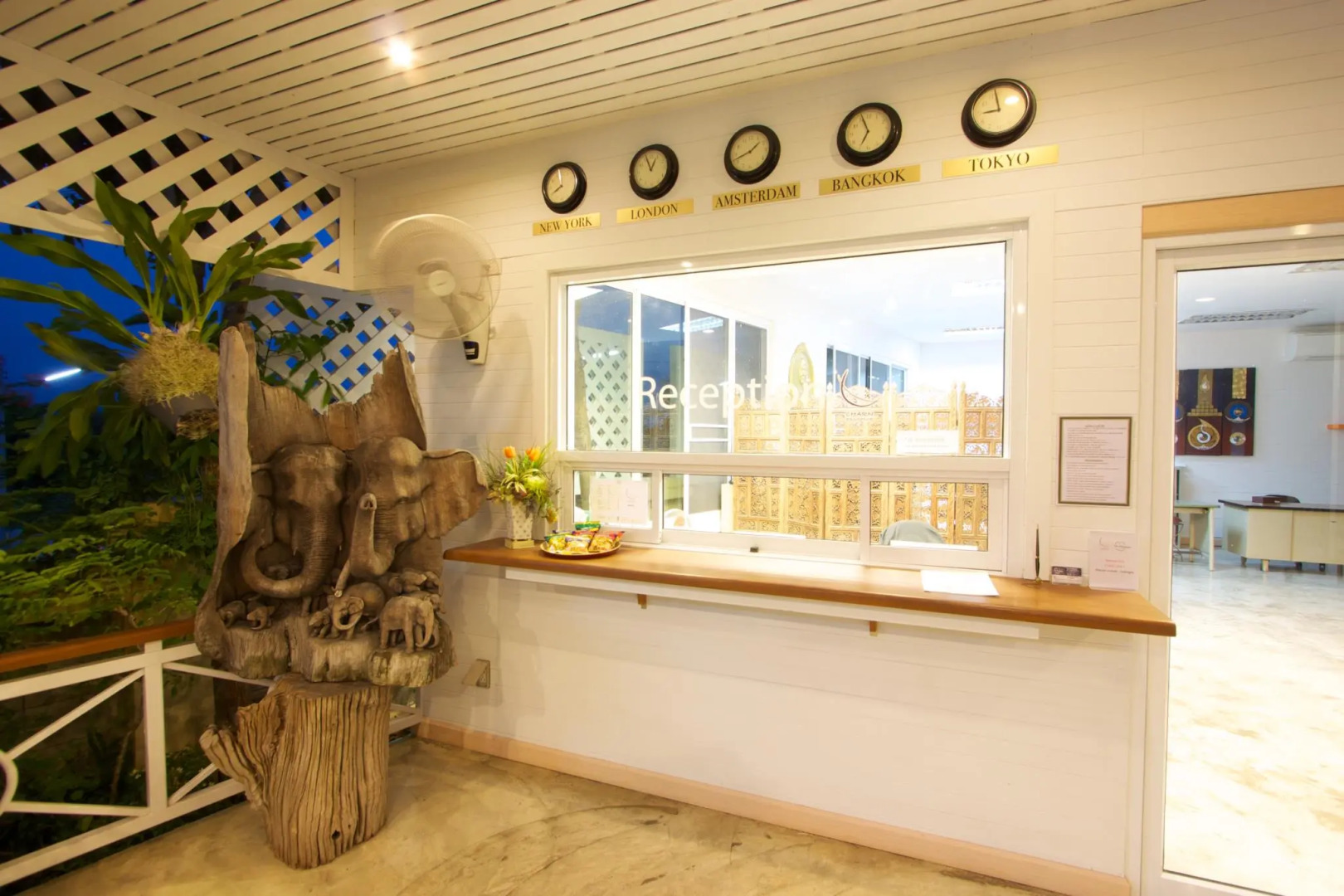 Foto - Charn Residence