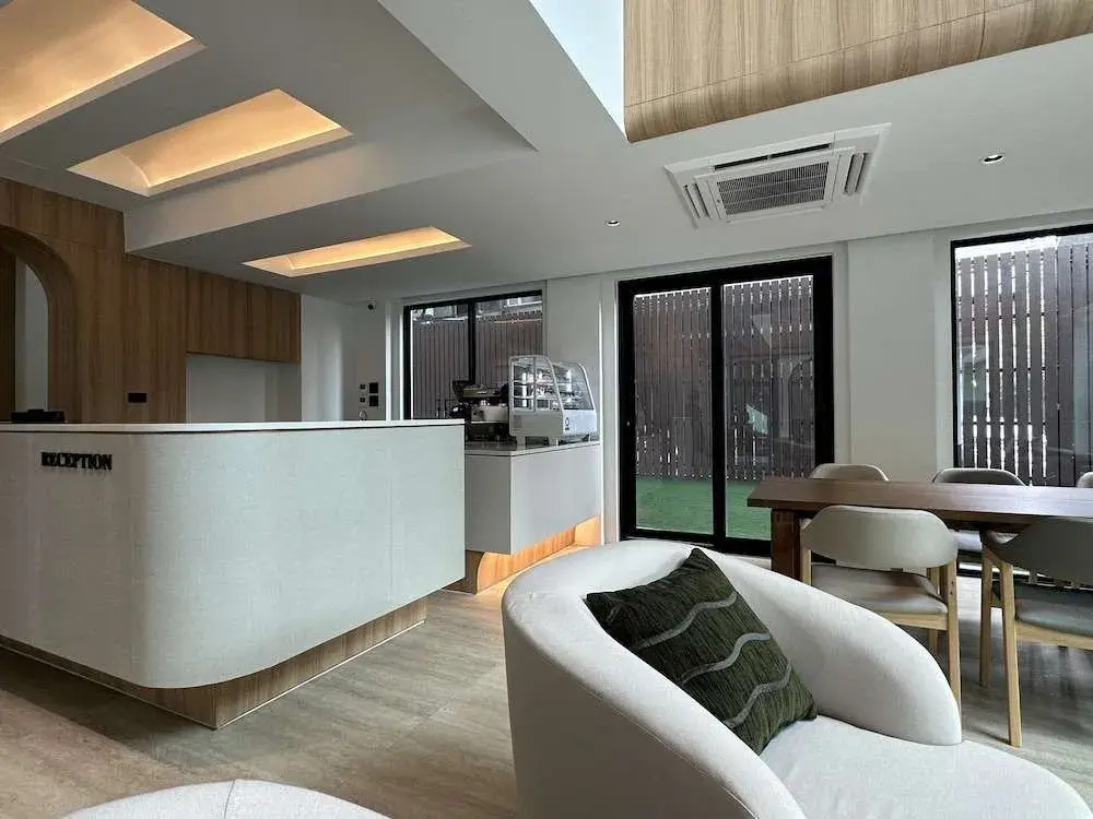 Photo - Jace Ratchada Hotel