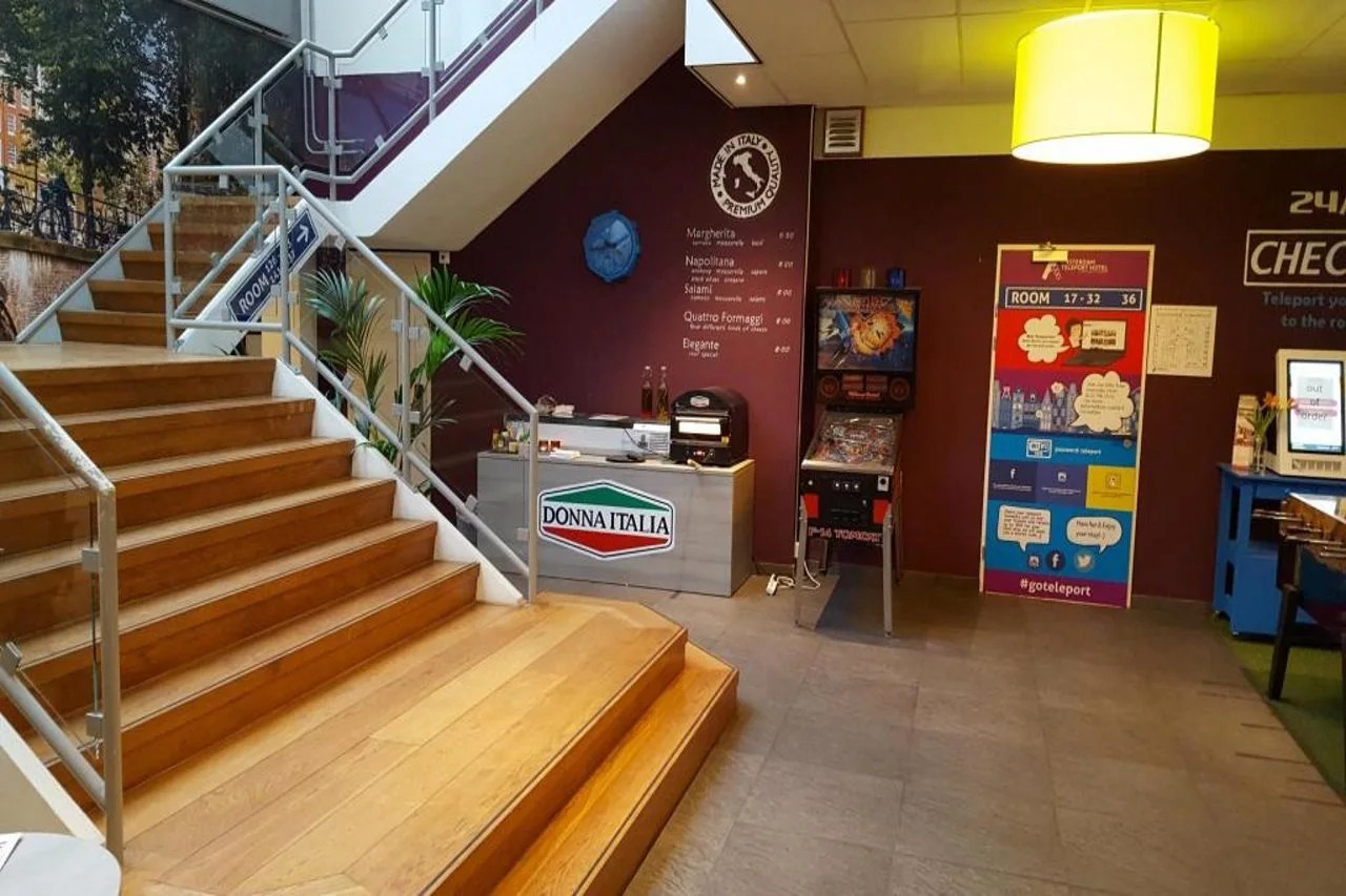 Foto - Amsterdam Teleport Hotel - Free Parking