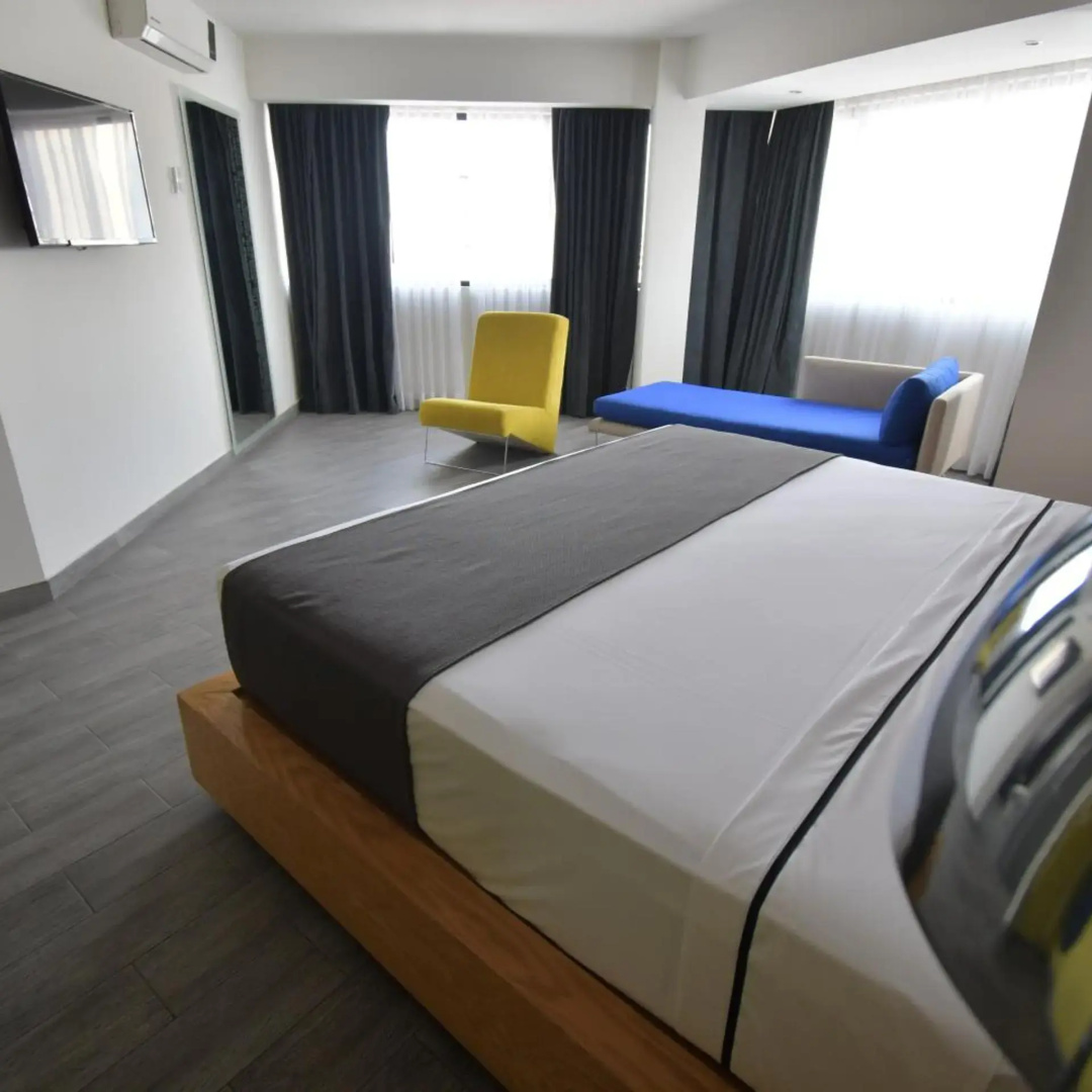 Photo - Perla Central Hotel