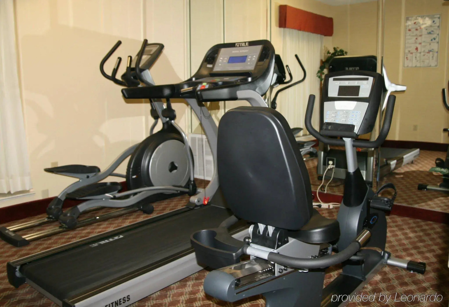 Photo - Best Western Plus Northwest Inn & Suites