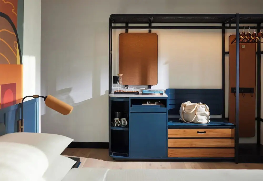 Photo - Caption By Hyatt Central Sydney