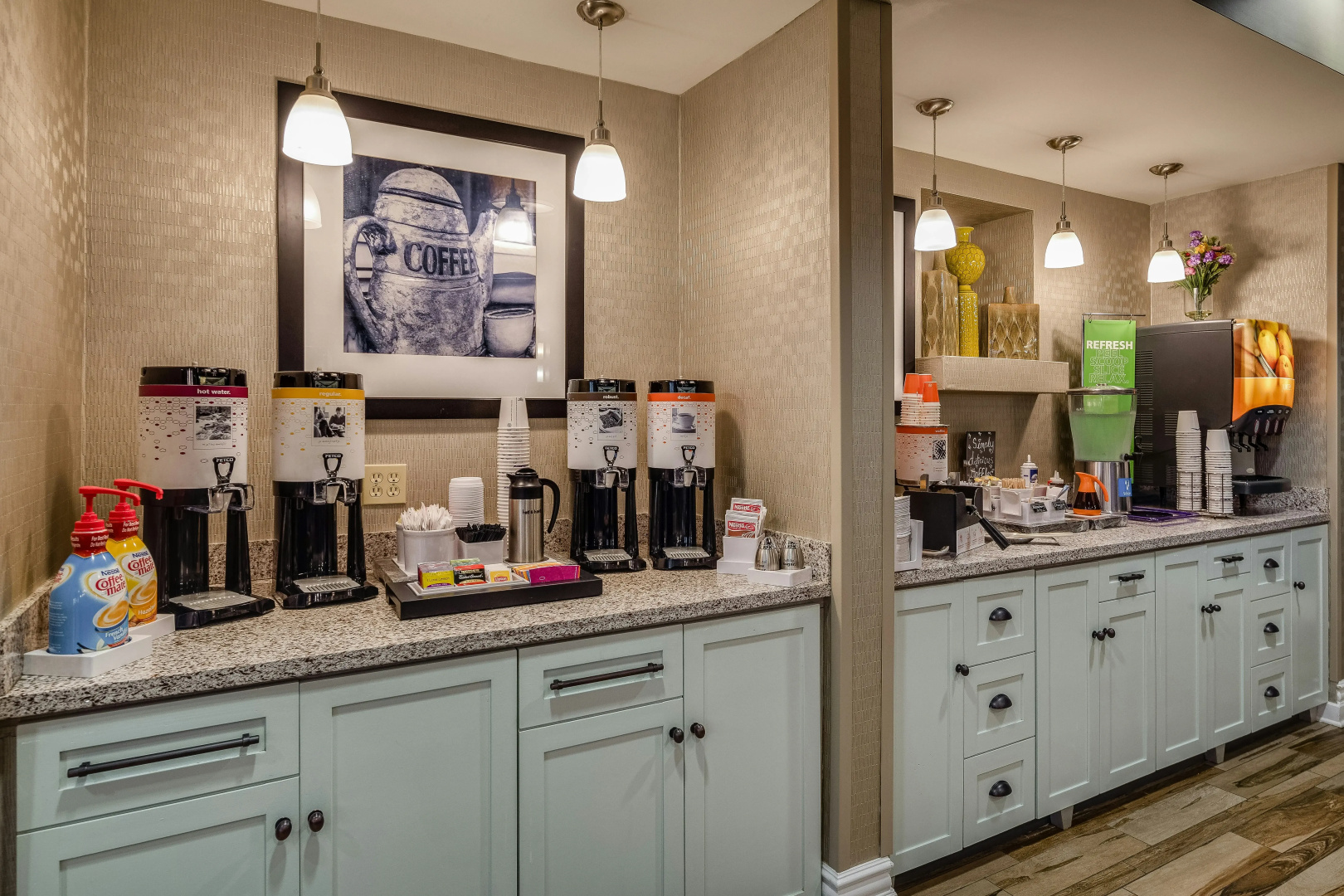 Photo - Hampton Inn San Francisco Airport