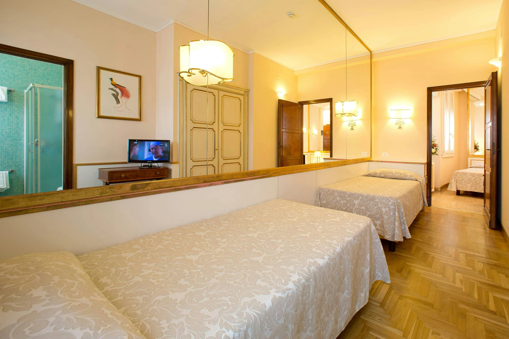 Photo - Hotel Continental