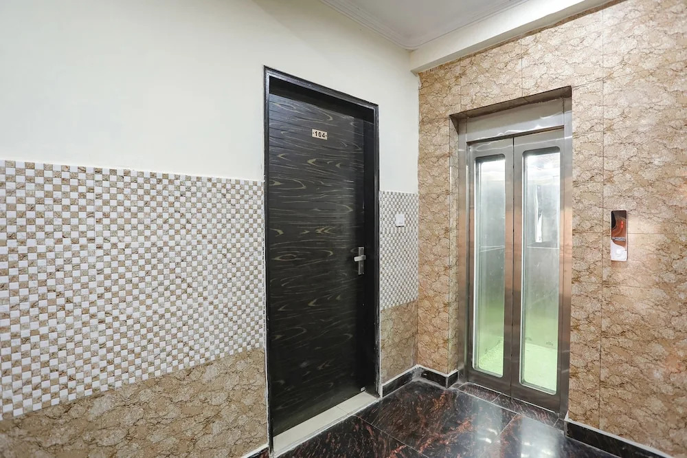 Photo - FabHotel ASP Royal Residency Inn