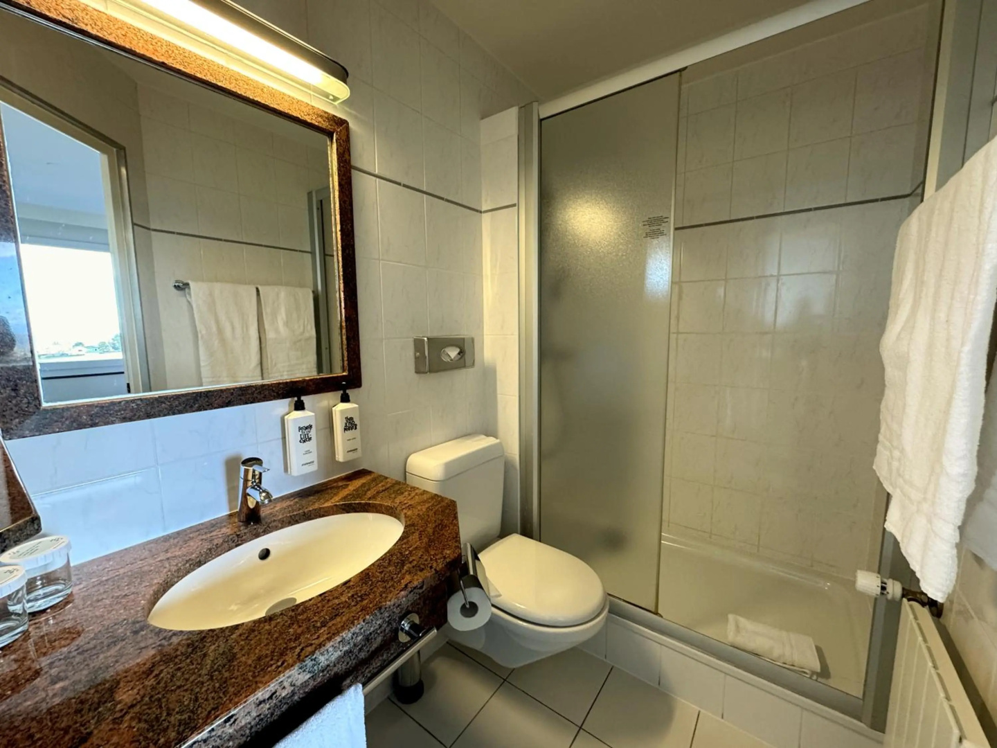 Foto - Everness Hotel & Resort