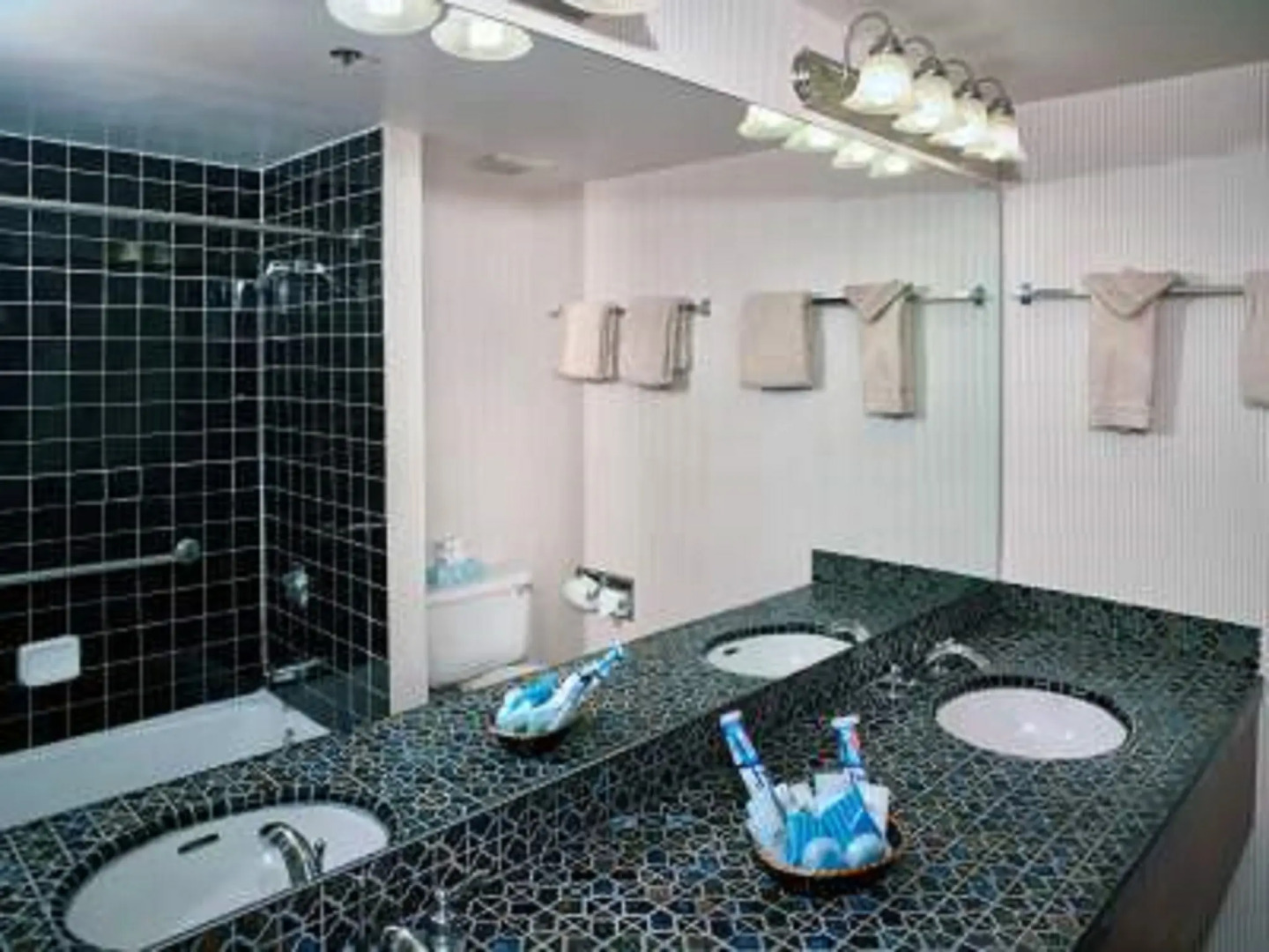 Photo - Four Queens Hotel and Casino