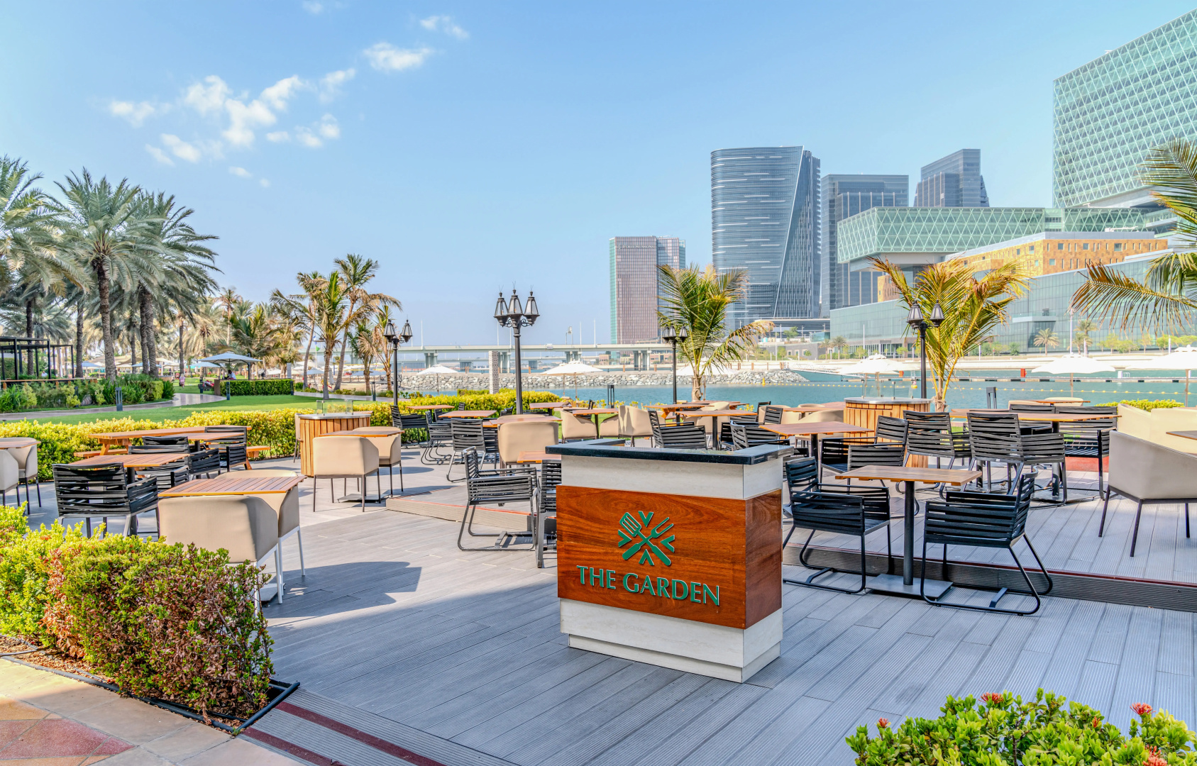 Foto - Beach Rotana Hotel