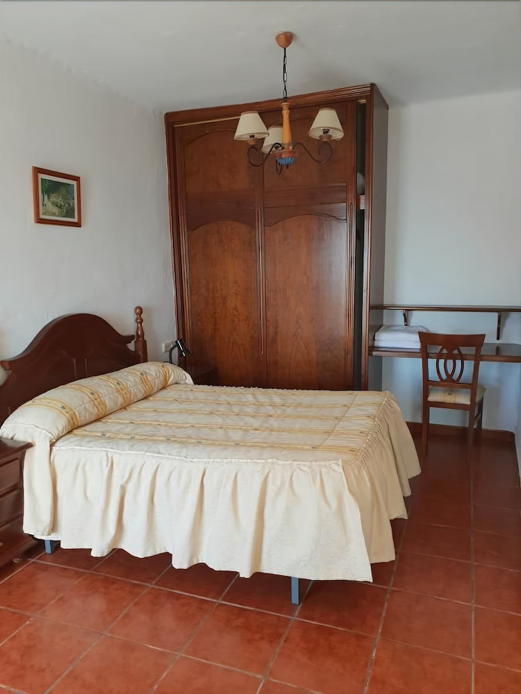 Foto - Hostal Rural Ruta de las Nieves
