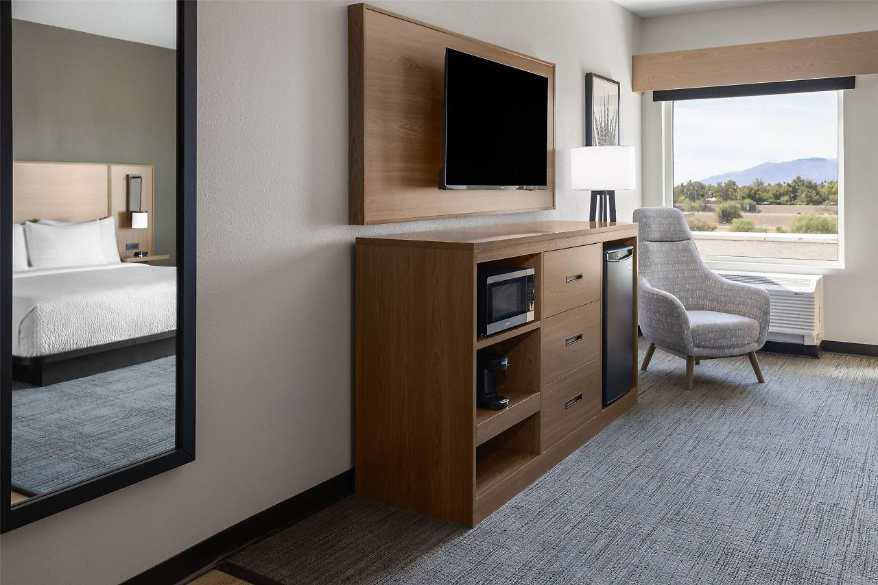 Photo - La Quinta Inn & Suites by Wyndham Phoenix West / Glendale