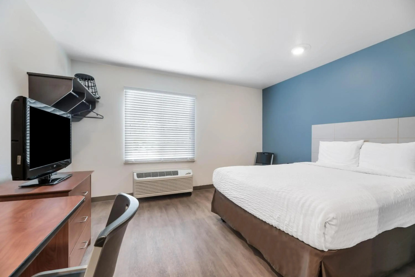 Photo - Extended Stay America Select Suites - Orlando - East