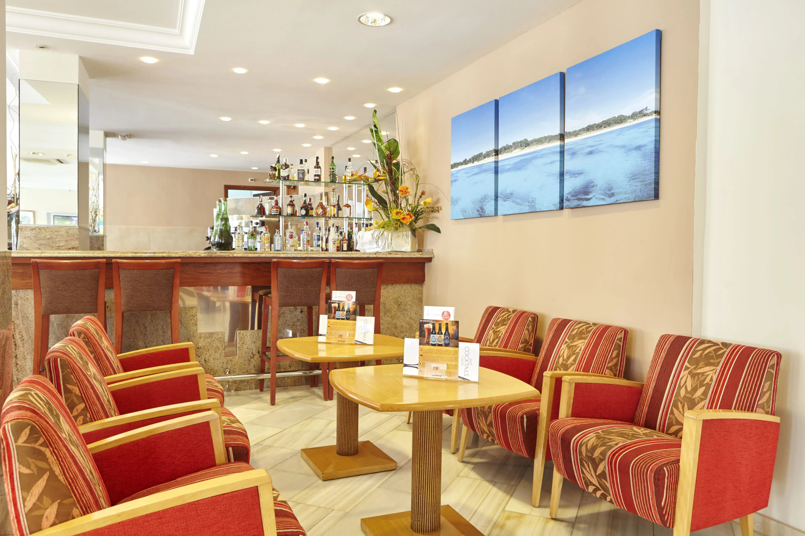 Foto - Universal Hotel Bikini