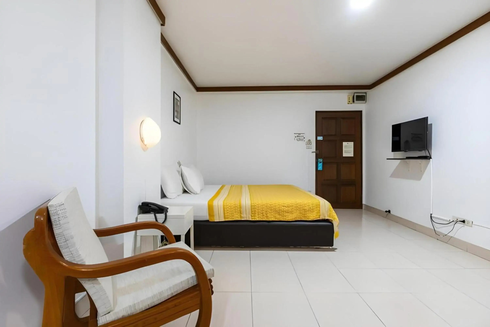 Photo - Collection O Howard Square Boutique Hotel
