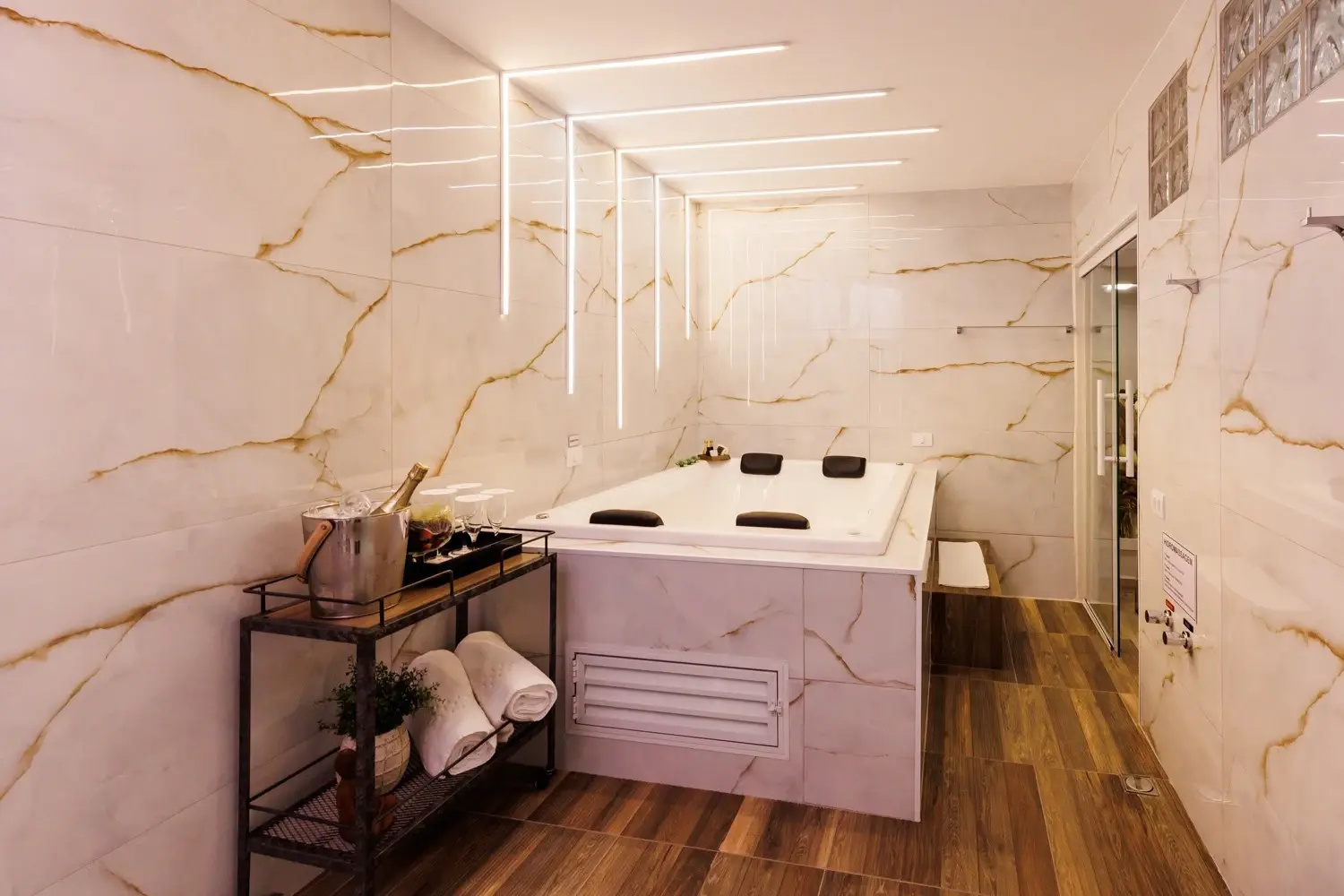 Foto - Tonello Business Hotel
